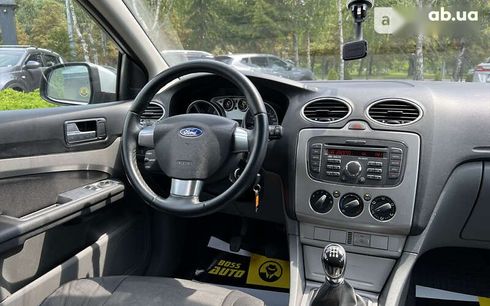 Ford Focus 2011 - фото 19