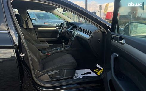Volkswagen Passat 2015 - фото 17
