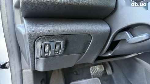 Renault Megane 2020 - фото 27