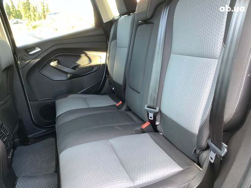 Ford Escape 2017 серый - фото 30
