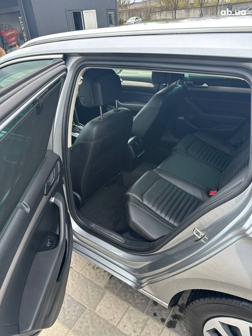 Volkswagen Passat 2019 серебристый - фото 9