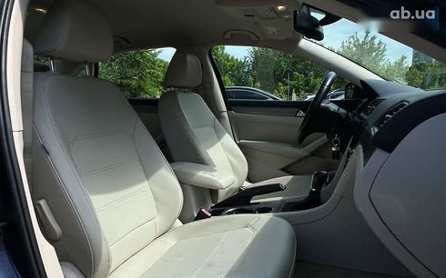 Volkswagen Passat 2013 - фото 9