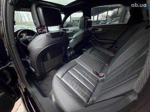 Audi A4 2020 - фото 25