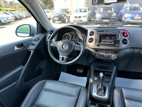 Volkswagen Tiguan 2016 серый - фото 40