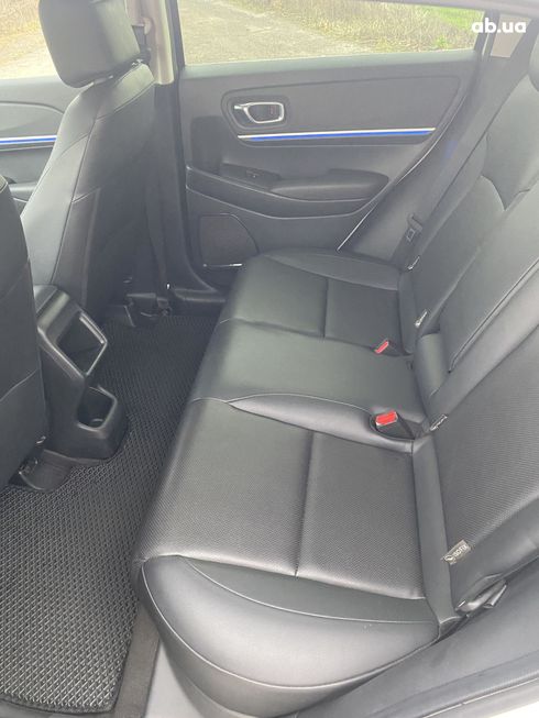 Honda e:NS1 2023 белый - фото 18