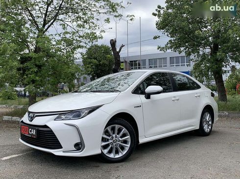 Toyota Corolla 2020 - фото 5