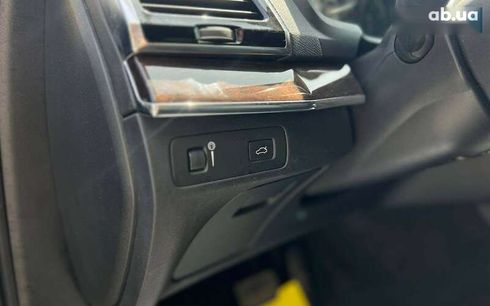 Volvo XC90 2015 - фото 15