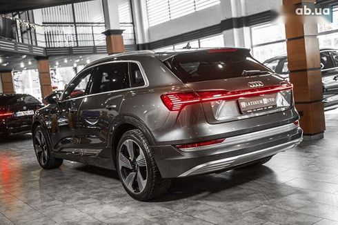Audi E-Tron 2019 - фото 23