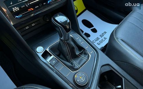 Volkswagen Tiguan 2022 - фото 16