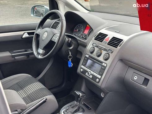 Volkswagen Touran 2008 - фото 27