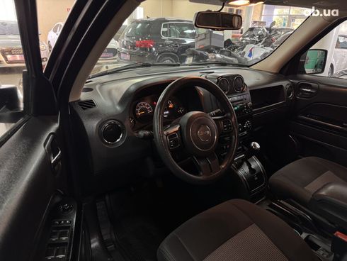 Jeep Patriot 2016 черный - фото 12