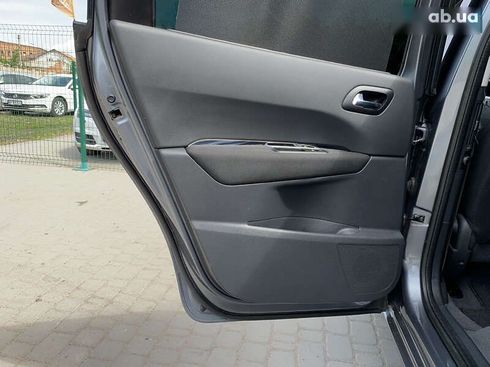 Peugeot 5008 2011 - фото 26