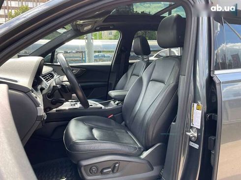 Audi Q7 2018 - фото 15