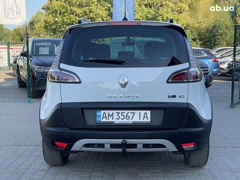 Renault Scenic 2013 - фото 17