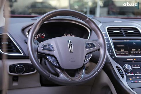 Lincoln MKX 2015 - фото 16