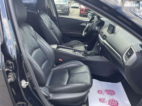 Mazda 3 2018 - фото 15