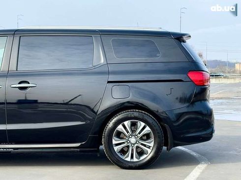 Kia Carnival 2020 - фото 8