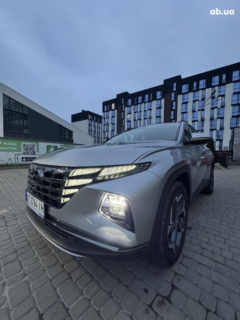 Hyundai Tucson 2021 серебристый - фото 9