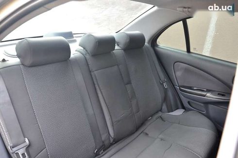 Nissan Almera 2004 - фото 25