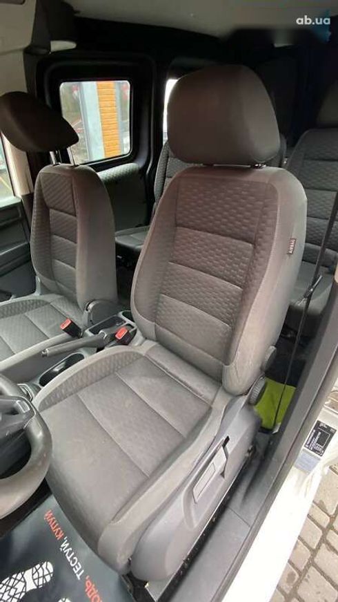 Volkswagen Caddy 2015 - фото 16