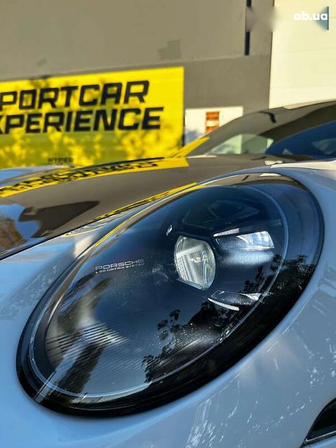 Porsche 911 2020 - фото 16