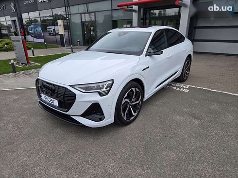 Audi E-Tron 2021 - фото 7
