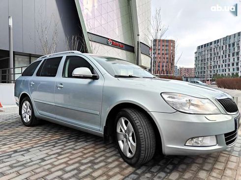 Skoda Octavia 2012 - фото 26