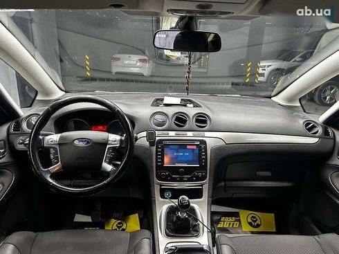 Ford S-Max 2011 - фото 7