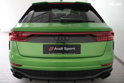 Audi RS Q8 2020 зеленый - фото 11