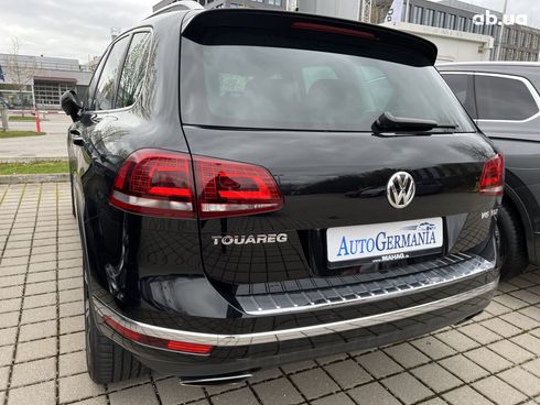 Volkswagen Touareg 2018 - фото 26