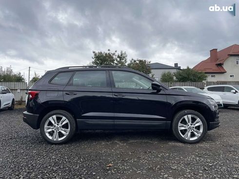 Skoda Karoq 2021 - фото 9