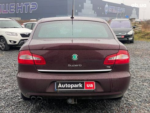 Skoda Superb 2009 красный - фото 8