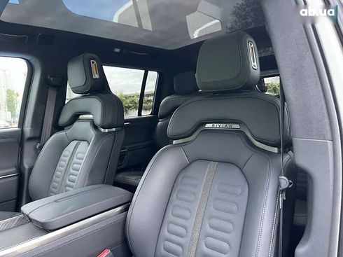 Rivian R1S 2022 - фото 28