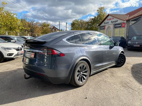Tesla Model X 2018 серый - фото 18