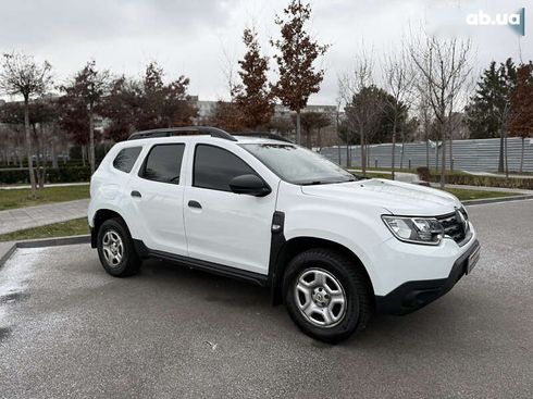 Renault Duster 2021 - фото 8