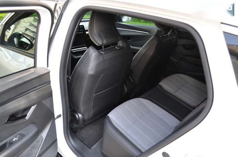 Renault Megane 2023 - фото 25