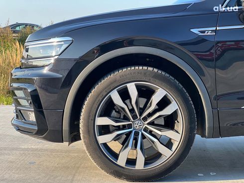 Volkswagen Tiguan 2019 черный - фото 8