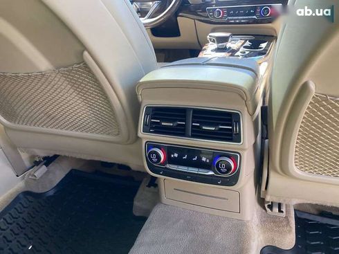 Audi Q7 2016 - фото 30