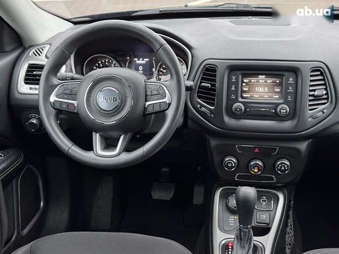 Jeep Compass 2018 - фото 22