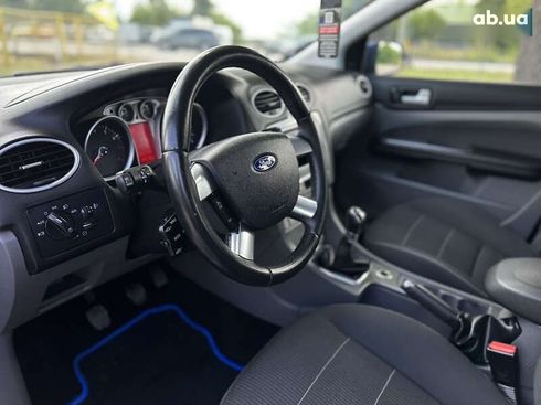 Ford Focus 2009 - фото 26