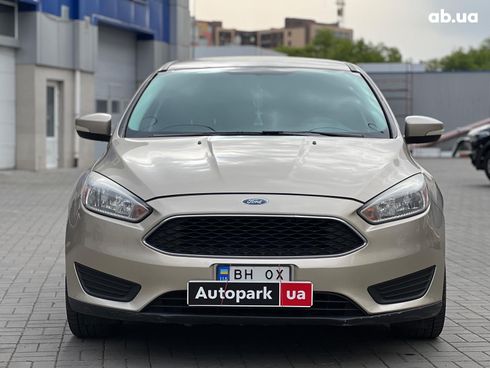Ford Focus 2017 бежевый - фото 2