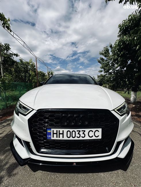 Audi A3 2019 белый - фото 17