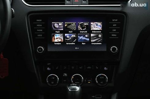 Skoda Octavia 2019 - фото 30
