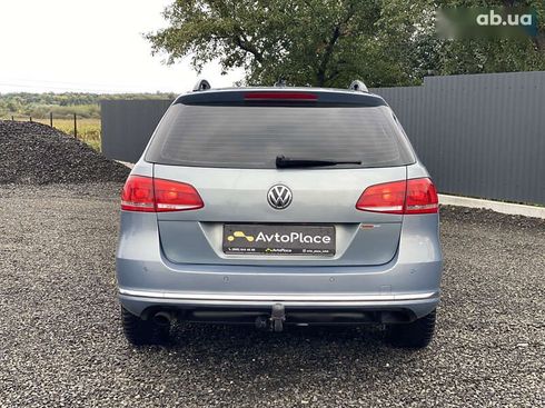 Volkswagen Passat 2011 - фото 16