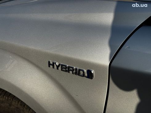 Toyota Corolla 2019 серый - фото 9