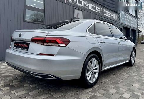 Volkswagen Passat 2020 - фото 10