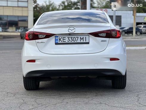 Mazda 3 2017 - фото 12