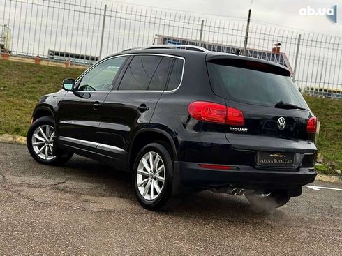 Volkswagen Tiguan 2016 - фото 8
