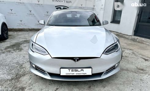 Tesla Model S 2018 - фото 4