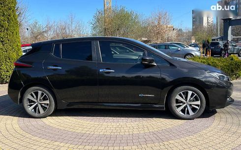 Nissan Leaf 2018 - фото 8